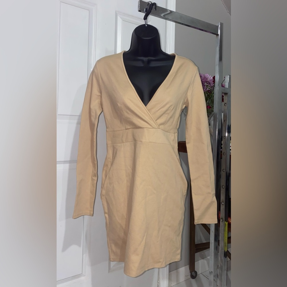 NEW Forever 21 Tan Bodycon Wrap Dress Long Sleeve V-Neck Casual